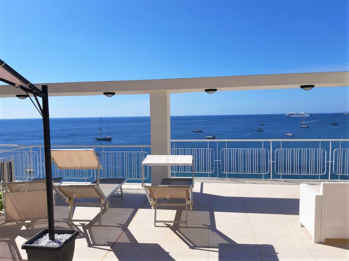 La Baia Dei Delfini Apartment Taormina Luaran gambar